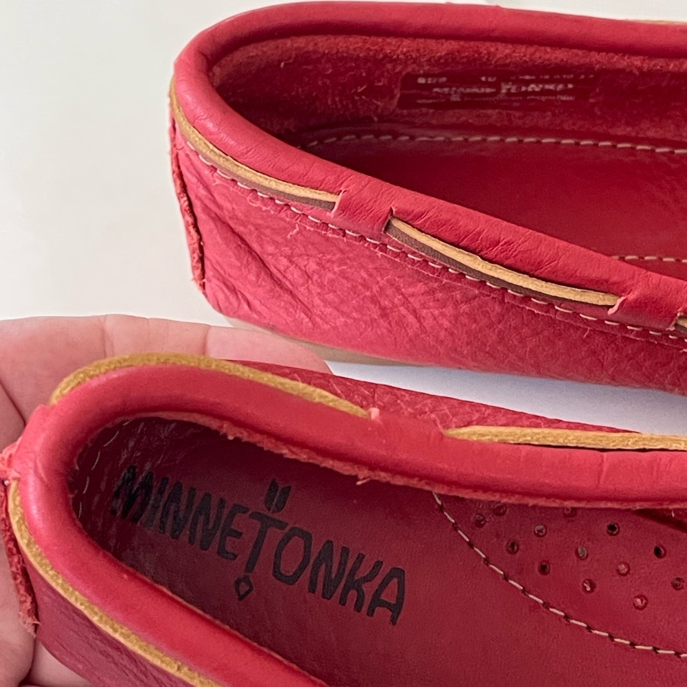 Minnetonka Red Soft Leather Moccasins Loafers Women’s Sz 10 Tan Leather Laces - Picture 8 of 10